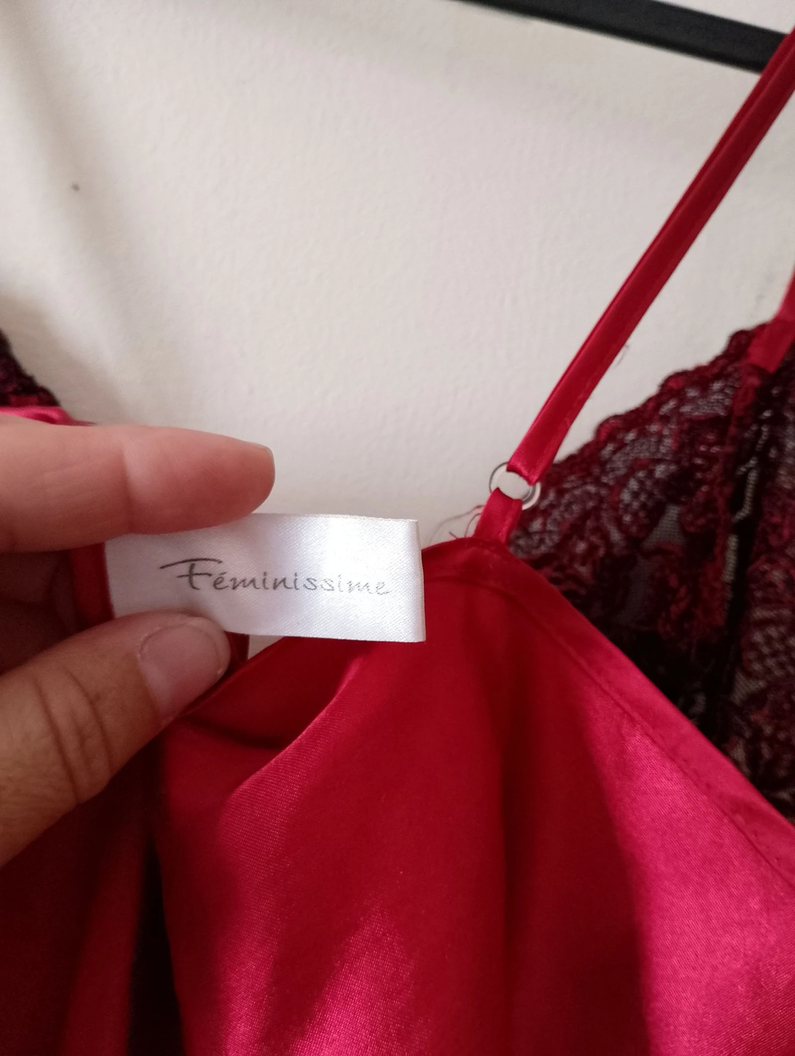 Nuisette de cetim vermelha com renda Feminissime tamanho 36 – photo 11